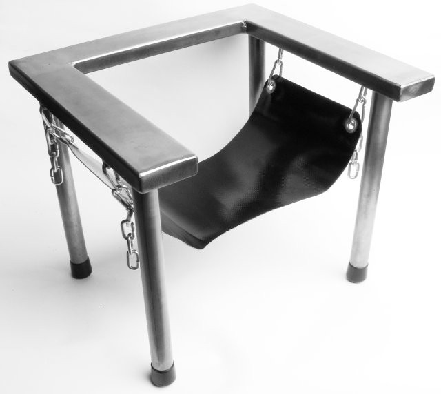 BDSM MöBEL - Queening Chair - Oral Stahl-Stuhl - Domina Toilette