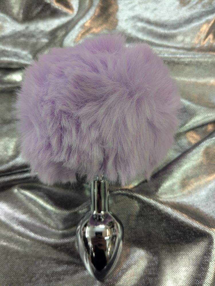 Niedlicher Buttplug aus Metall für Petplay